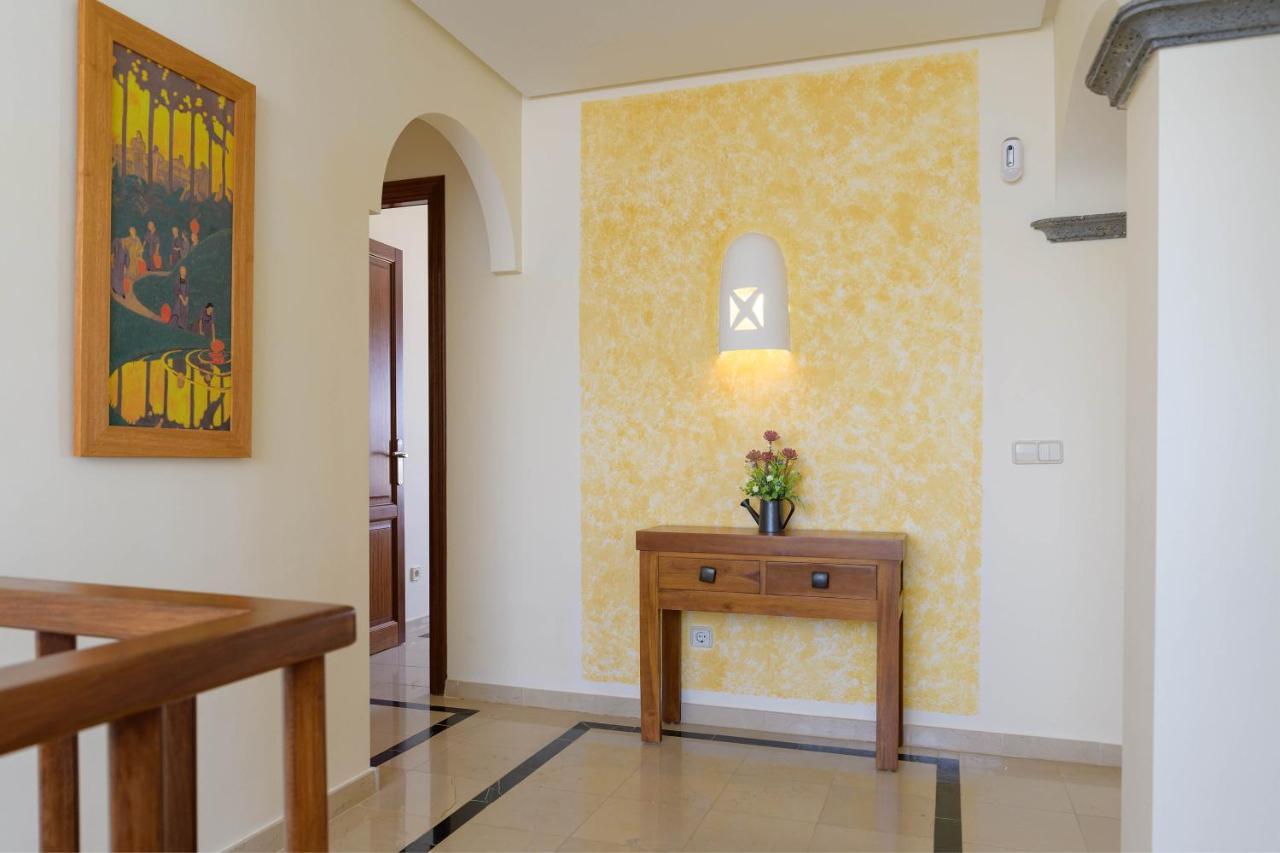 Villa Los Dragos ปลายาบลังกา ภายนอก รูปภาพ