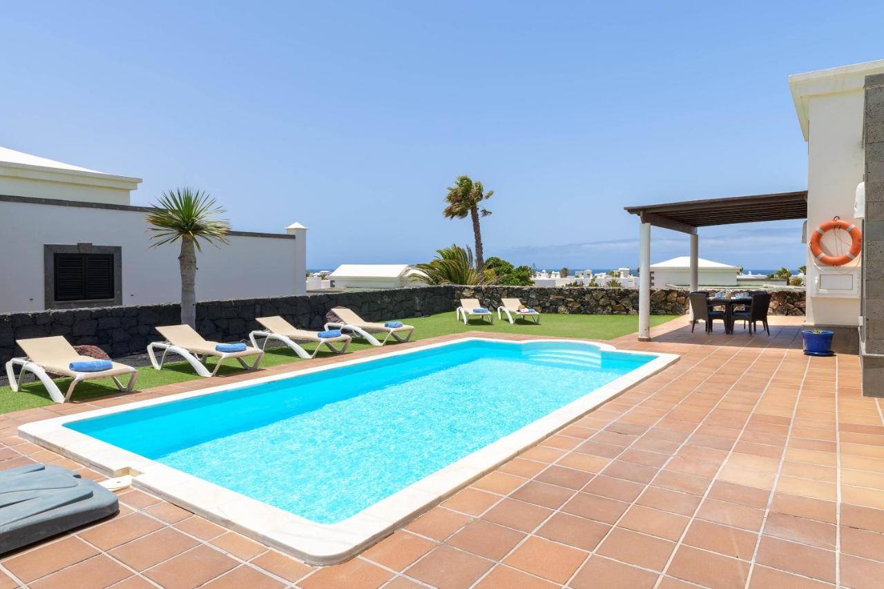 Villa Los Dragos ปลายาบลังกา ภายนอก รูปภาพ